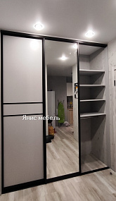 Шкаф купе встроенный № 33781